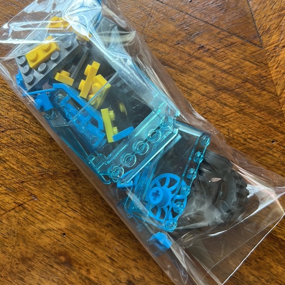 Lego 3 in 1 Creator Rocket Rally Car #31074 - Picture 6 of 11